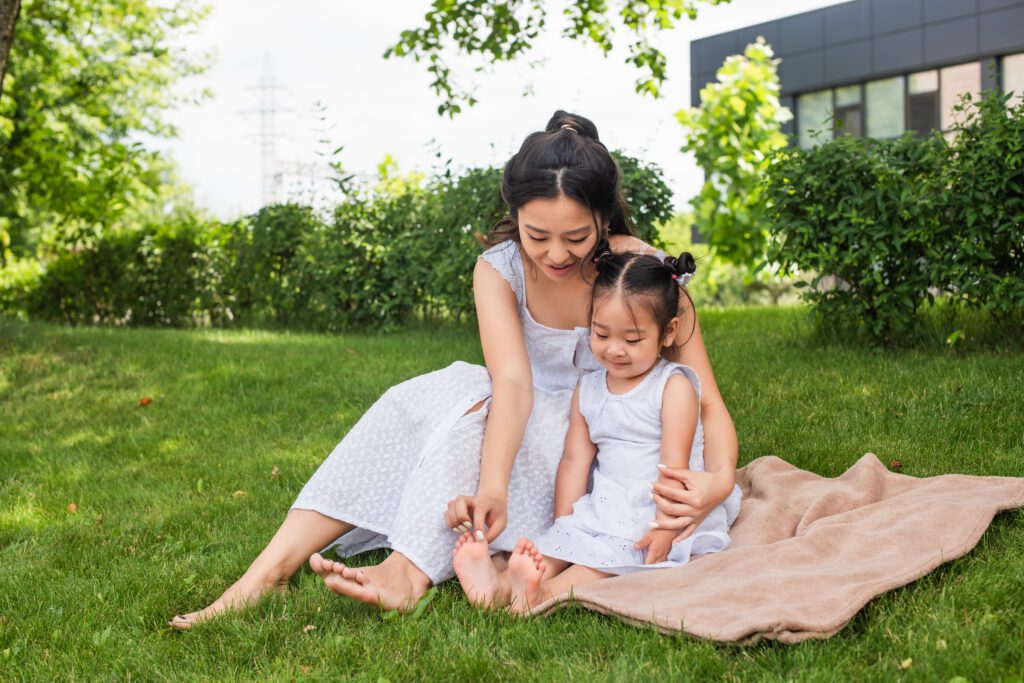 Bilingual Nannies | Superstar Nannies